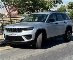 جیپ گراند شیرۆکی